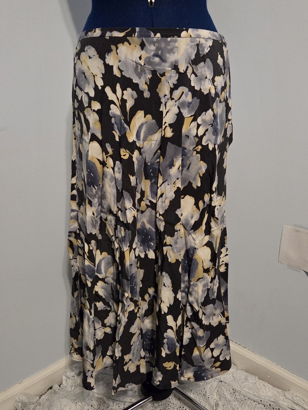 Black Floral Silk Midi Skirt Size 12P